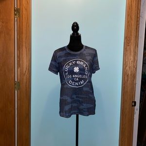 lucky brand T-shirt